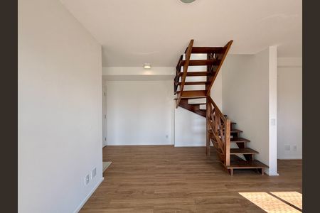 Apartamento à venda com 76m², 2 quartos e 2 vagas Apartamento à venda com 76m², 2 quartos e 2 vagasSala