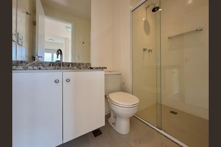 Apartamento à venda com 76m², 2 quartos e 2 vagas Apartamento à venda com 76m², 2 quartos e 2 vagasBanheiro Suíte 1
