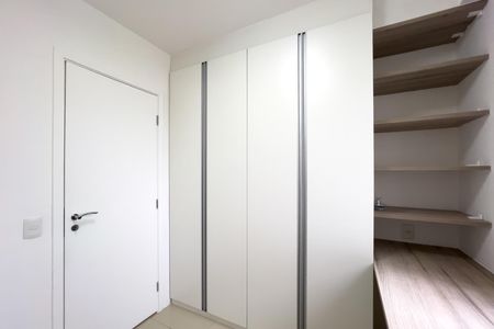 Quarto 2 de apartamento para alugar com 2 quartos, 71m² em Vila Mariana, São Paulo