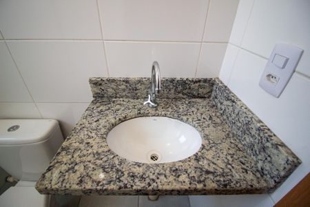 Apartamento para alugar com 50m², 2 quartos e 1 vaga Apartamento para alugar com 50m², 2 quartos e 1 vagaBanheiro