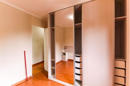 Quarto 1 de apartamento para alugar com 2 quartos, 55m² em Brás, São Paulo