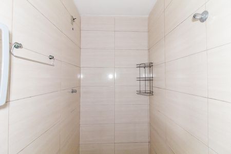 Banheiro de casa para alugar com 1 quarto, 45m² em Itaquera, São Paulo