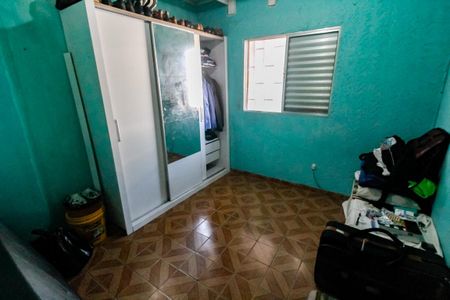 Casa à venda com 200m², 4 quartos e 4 vagas Casa à venda com 200m², 4 quartos e 4 vagasQuarto 2