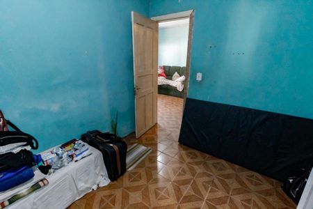 Casa à venda com 200m², 4 quartos e 4 vagas Casa à venda com 200m², 4 quartos e 4 vagasQuarto 2
