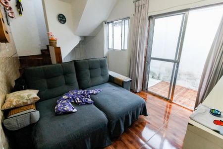 Casa à venda com 200m², 4 quartos e 4 vagas Casa à venda com 200m², 4 quartos e 4 vagasSala 2