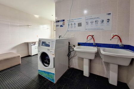 Área comum de apartamento para alugar com 1 quarto, 58m² em Camboinhas, Niterói