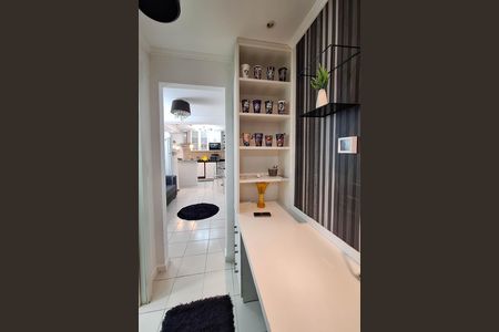 Apartamento para alugar com 58m², 1 quarto e 1 vaga Apartamento para alugar com 58m², 1 quarto e 1 vagaCorredor