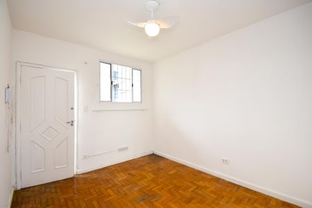 Apartamento à venda com 45m², 1 quarto e sem vaga Apartamento à venda com 45m², 1 quarto e sem vagaSala