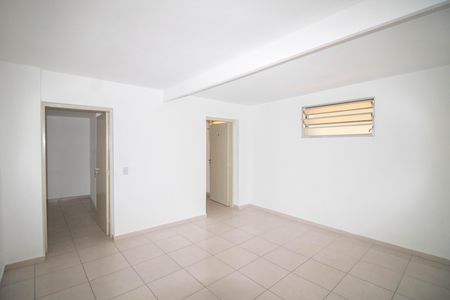 SALA DE JANTAR de casa para alugar com 2 quartos, 50m² em Vila Carbone, São Paulo