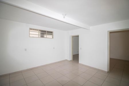 SALA DE JANTAR de casa para alugar com 2 quartos, 50m² em Vila Carbone, São Paulo