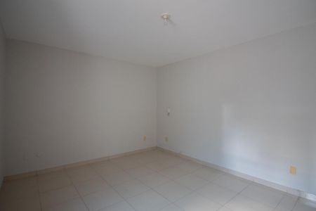 Sala de casa à venda com 3 quartos, 212m² em Palmares, Belo Horizonte