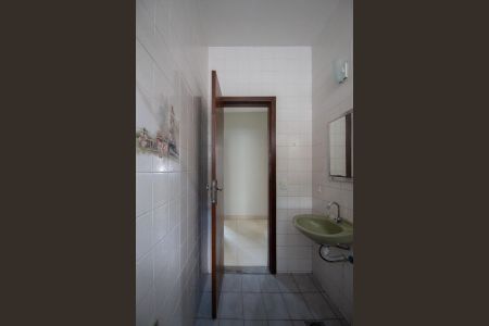 Banheiro Social de casa à venda com 3 quartos, 212m² em Palmares, Belo Horizonte