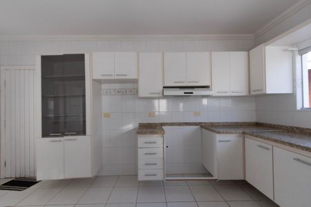 Casa para alugar com 375m², 3 quartos e 4 vagas