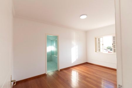Casa para alugar com 3 quartos, 375m² em Jardim dos Estados, Sorocaba