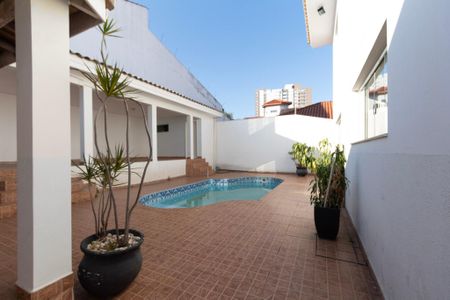 Casa para alugar com 375m², 3 quartos e 4 vagas