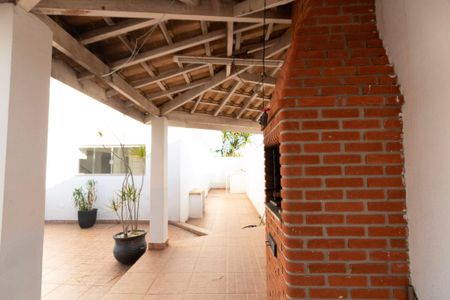 Casa para alugar com 375m², 3 quartos e 4 vagas