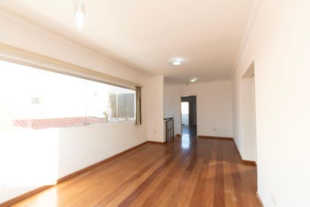 Casa para alugar com 3 quartos, 375m² em Jardim dos Estados, Sorocaba