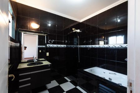 Casa para alugar com 375m², 3 quartos e 4 vagas