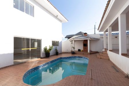 Casa para alugar com 375m², 3 quartos e 4 vagas