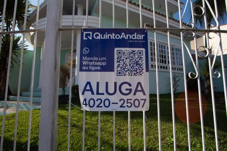 Casa para alugar com 375m², 3 quartos e 4 vagas