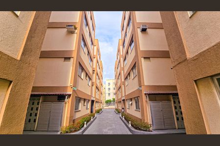 Fachada do bloco de apartamento à venda com 2 quartos, 47m² em Todos Os Santos, Rio de Janeiro