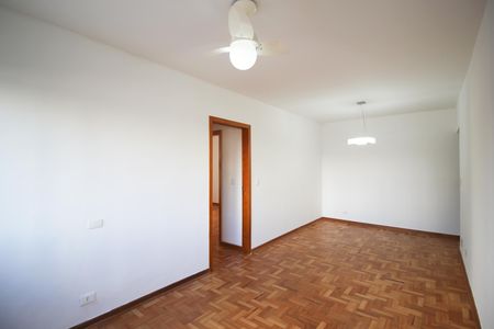 Apartamento à venda com 80m², 2 quartos e sem vaga