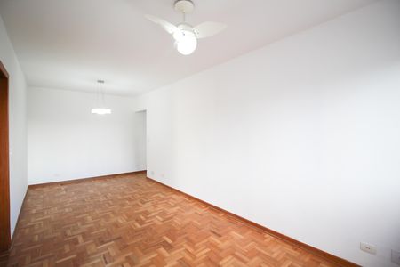 Apartamento à venda com 80m², 2 quartos e sem vaga