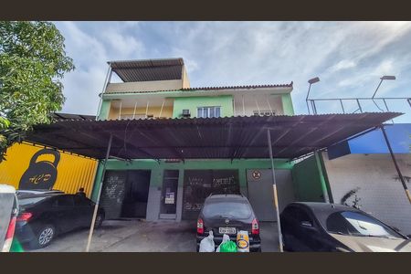Apartamento à venda com 80m², 1 quarto e 1 vaga Apartamento à venda com 80m², 1 quarto e 1 vagaFrente Do Prédio