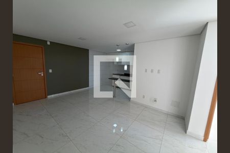 Sala de apartamento para alugar com 2 quartos, 54m² em Colônia Agrícola Samambaia, Brasília