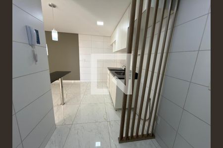 Cozinha de apartamento para alugar com 2 quartos, 54m² em Colônia Agrícola Samambaia, Brasília