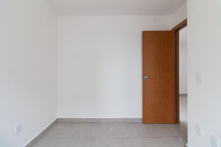 Quarto 2 de apartamento para alugar com 2 quartos, 41m² em Jardim Arpoador, São Paulo