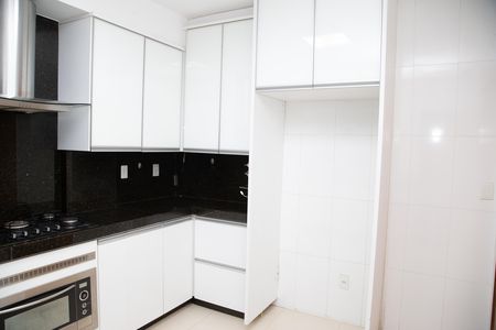 Cozinha de apartamento para alugar com 3 quartos, 150m² em Setor Oeste, Goiânia