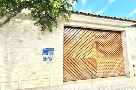Fachada de casa para alugar com 3 quartos, 120m² em Jardim Lajeado, Ferraz de Vasconcelos