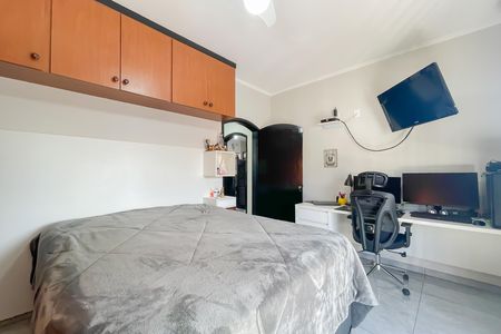 Casa à venda com 794m², 2 quartos e 15 vagasQuarto 2