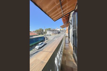 Casa à venda com 794m², 2 quartos e 15 vagasVaranda