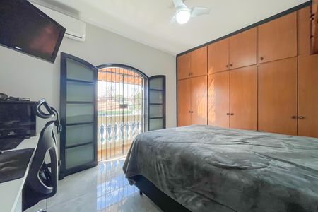 Casa à venda com 794m², 2 quartos e 15 vagasQuarto 2