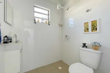 Casa à venda com 794m², 2 quartos e 15 vagasBanheiro 2