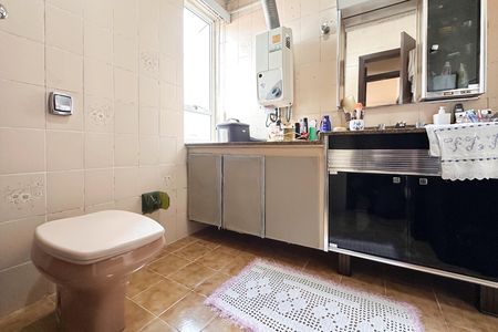 Casa à venda com 291m², 3 quartos e 4 vagasBanheiro da Suíte