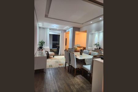 Sala de apartamento à venda com 3 quartos, 75m² em Vila Osasco, Osasco