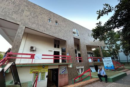 Studio à venda com 33m², 1 quarto e sem vaga Studio à venda com 33m², 1 quarto e sem vagaFachada