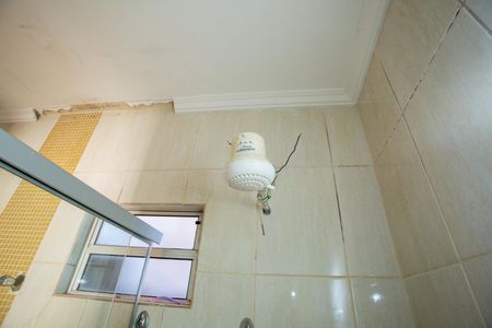 Banheiro Social de casa à venda com 3 quartos, 223m² em Industrial, Contagem