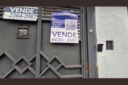 Placa de casa à venda com 3 quartos, 140m² em Jardim Sabara, São Paulo