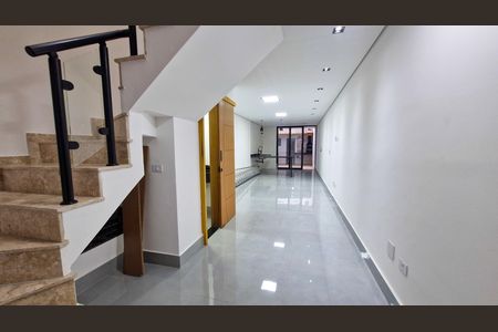 Casa à venda com 3 quartos, 140m² em Jardim Sabara, São Paulo