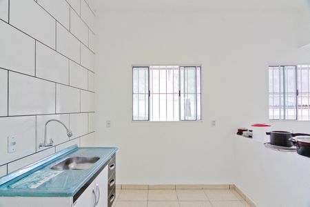 Cozinha de apartamento para alugar com 2 quartos, 70m² em Limão, São Paulo