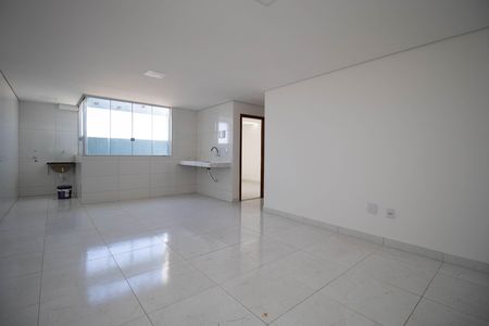 Apartamento para alugar com 2 quartos, 65m² em Setor Habitacional Arniqueira, Brasília
