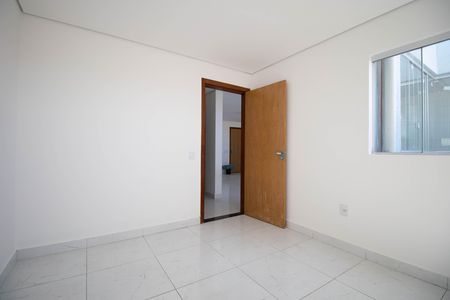 Quarto de apartamento para alugar com 2 quartos, 65m² em Setor Habitacional Arniqueira, Brasília