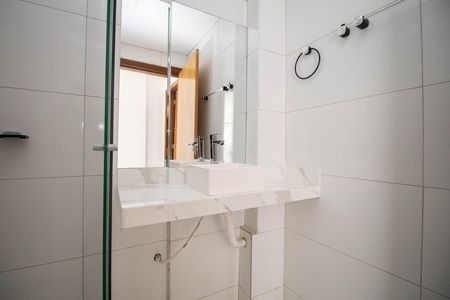 Apartamento para alugar com 60m², 2 quartos e sem vagaBanheiro Social