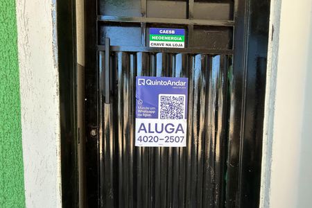 Placa de apartamento para alugar com 2 quartos, 60m² em Conjunto 21, Brasília