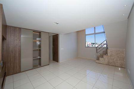 Apartamento à venda com 4 quartos, 210m² em Buritis, Belo Horizonte