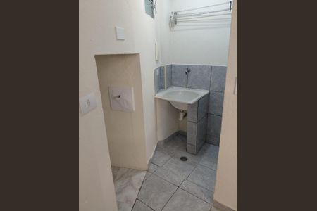 Área de serviço de casa para alugar com 1 quarto, 30m² em Vila do Castelo, São Paulo